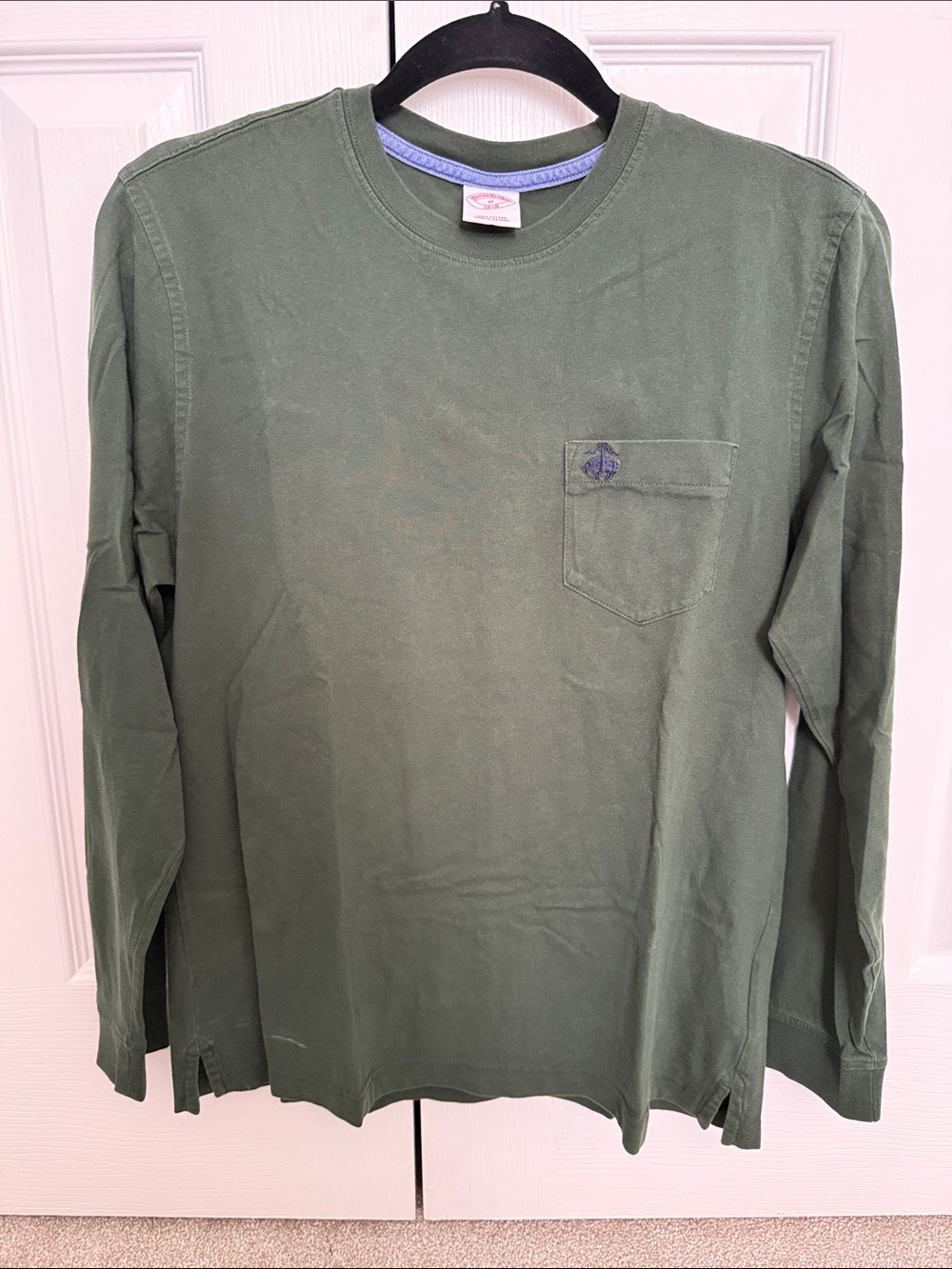 Brooks Brothers Olive Green Long-Sleeve Pocket Tee